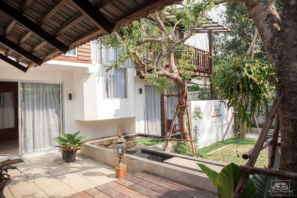 The Home Chiangmai Luxury Guesthouse Chiang Mai Bagian luar foto