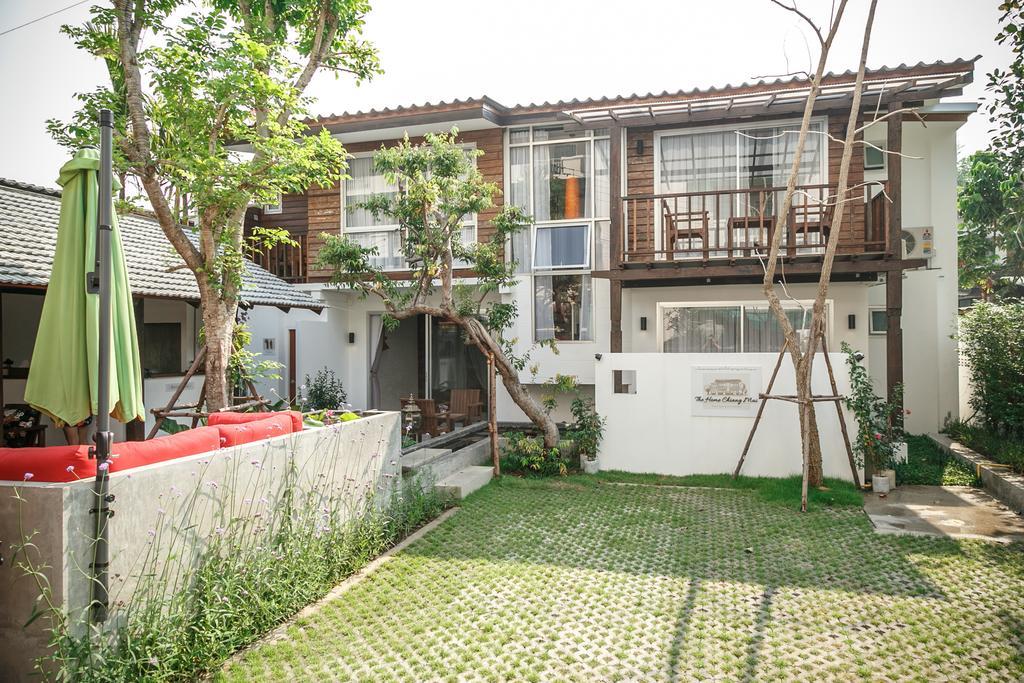 The Home Chiangmai Luxury Guesthouse Chiang Mai Bagian luar foto