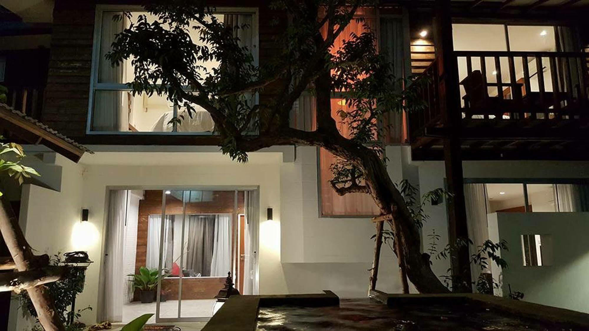 The Home Chiangmai Luxury Guesthouse Chiang Mai Bagian luar foto