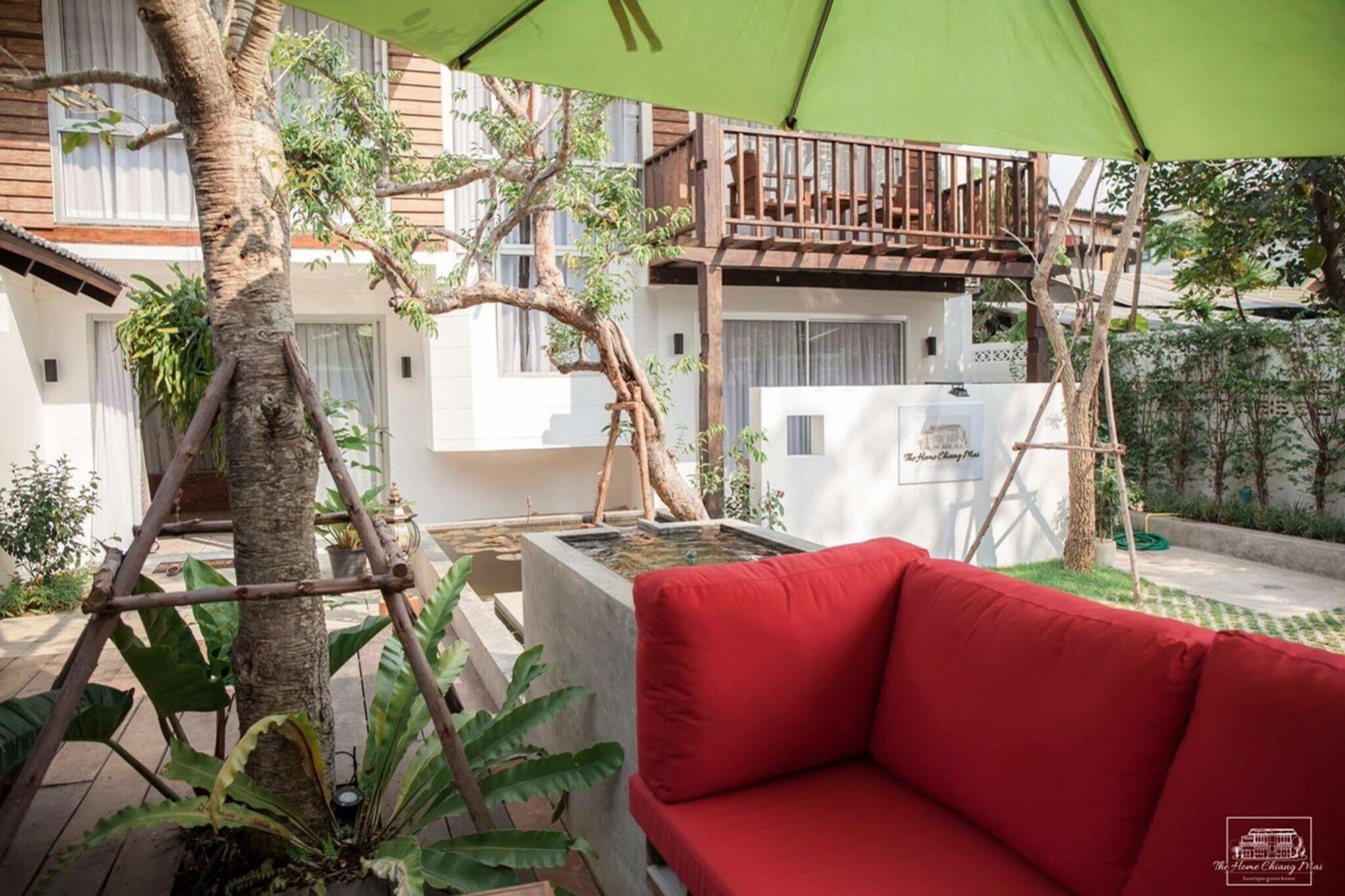 The Home Chiangmai Luxury Guesthouse Chiang Mai Bagian luar foto