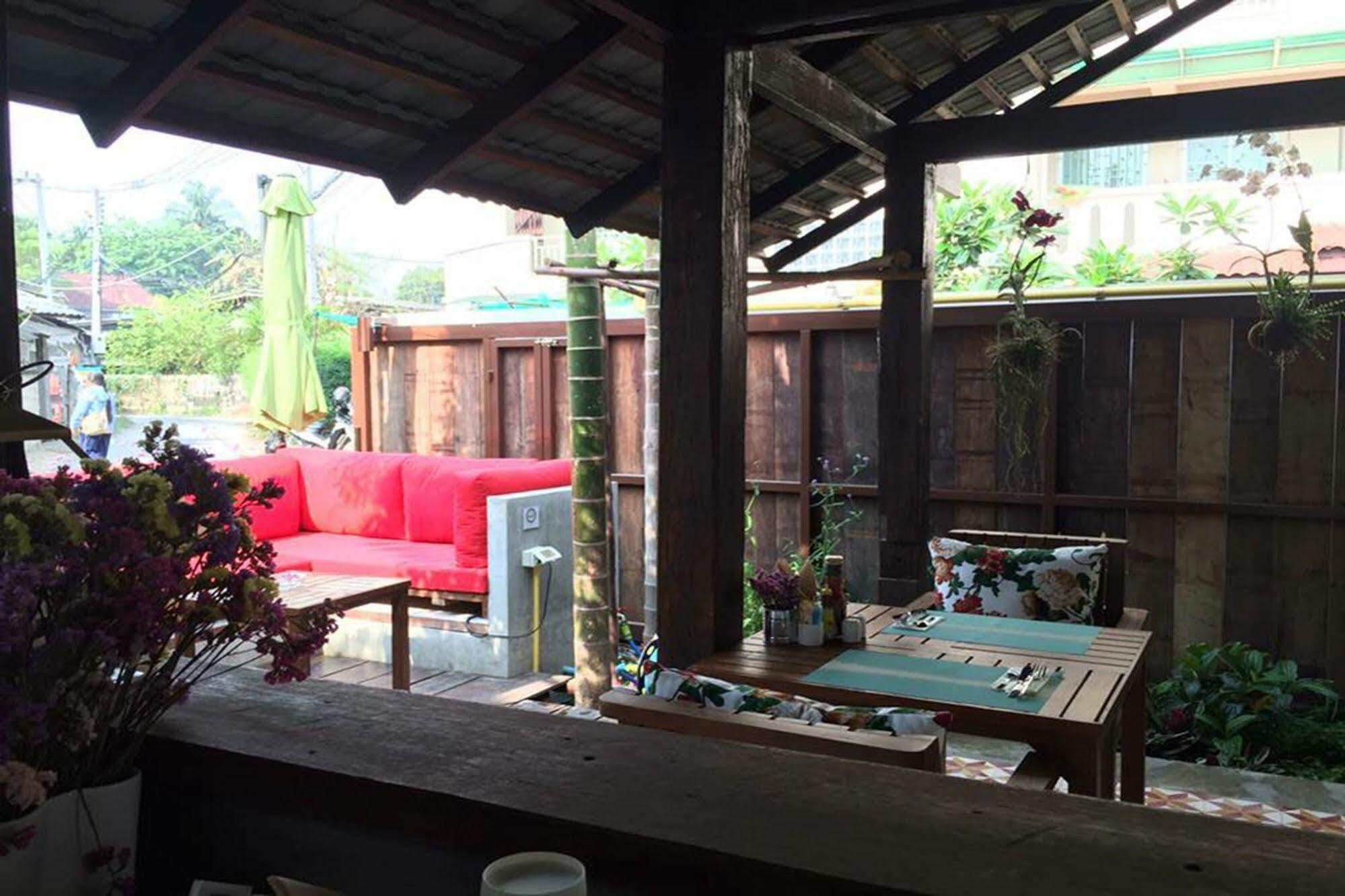 The Home Chiangmai Luxury Guesthouse Chiang Mai Bagian luar foto